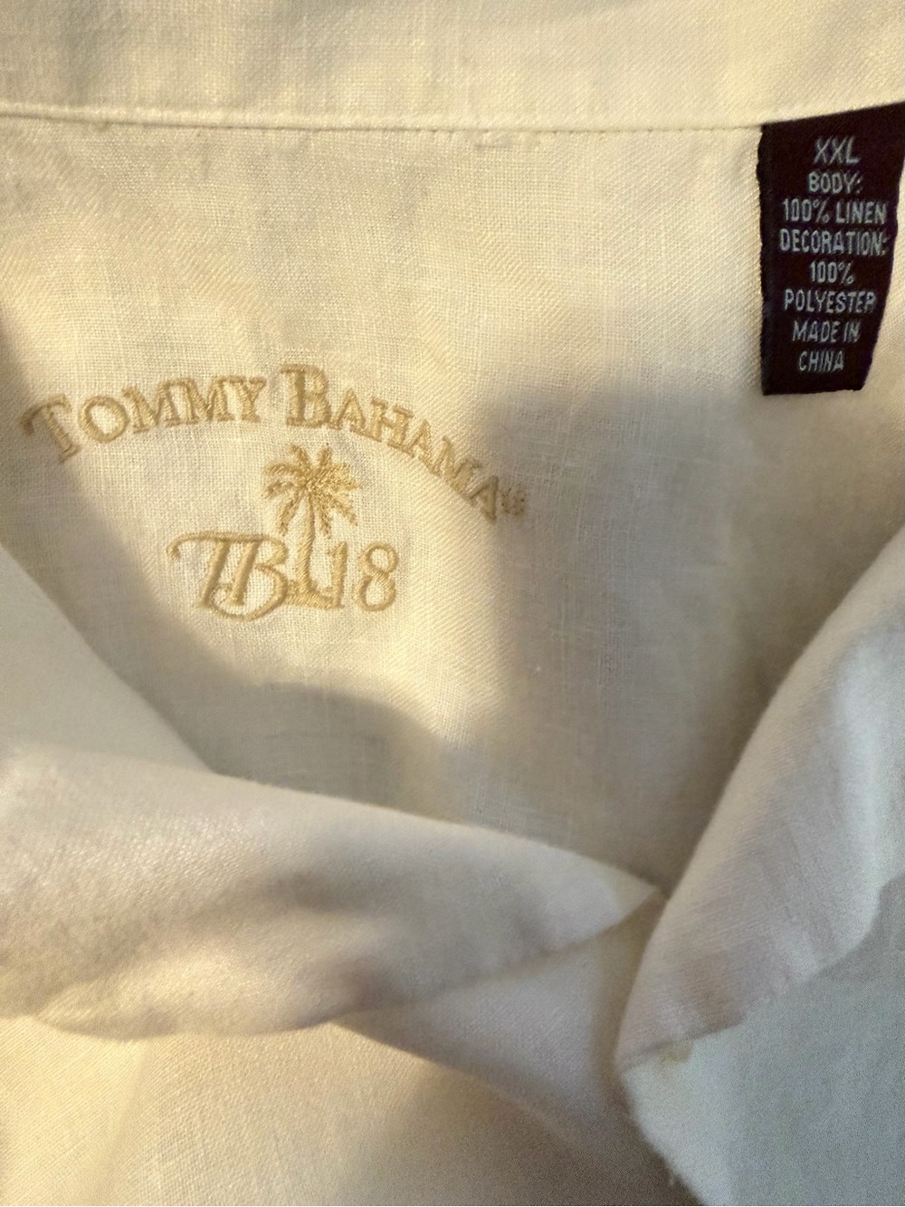 Tommy Bahama White Linen Short-Sleeve Camp Shirt with Gold Embroidery - Picture 2 of 3